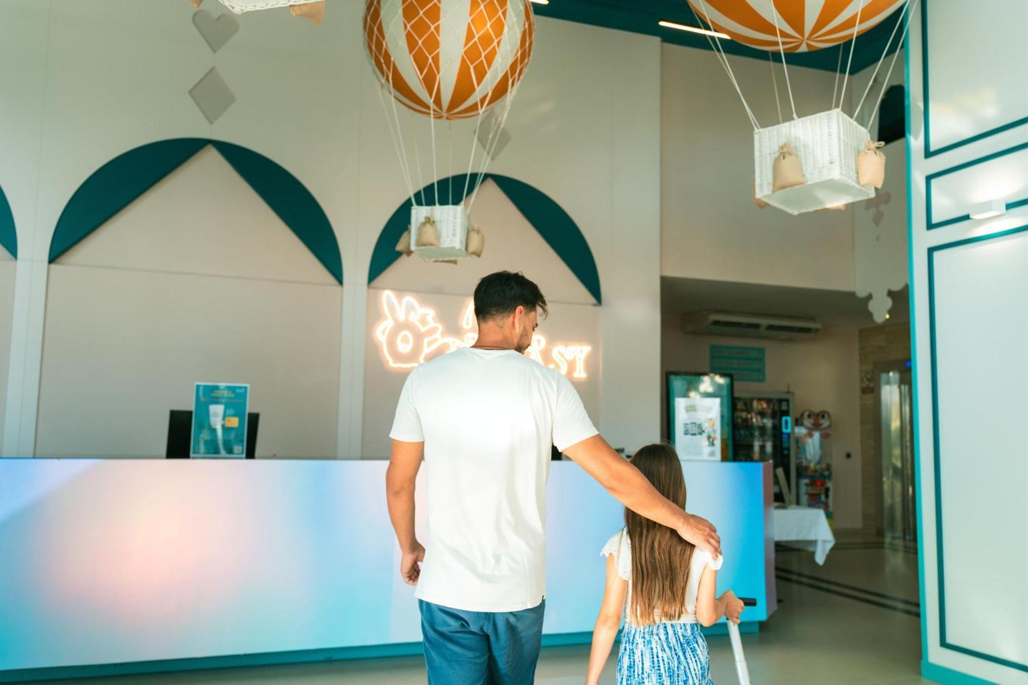 Hotel Magic Fantasy Oropesa del Mar Exterior photo
